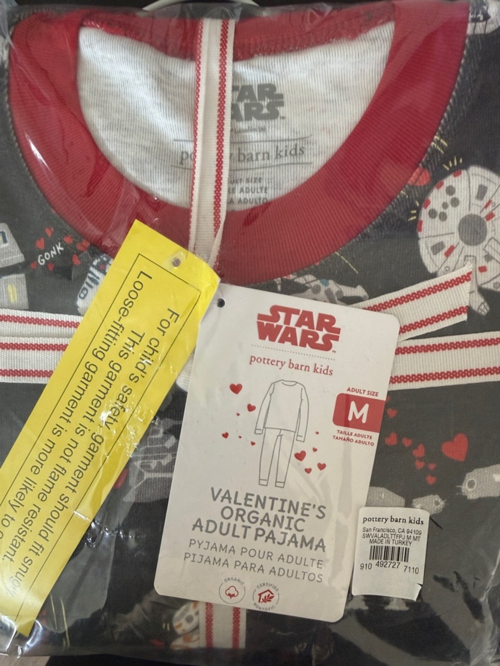 Pottery Barn adult Star Wars Valentine's Pajama Set - Gray & Red